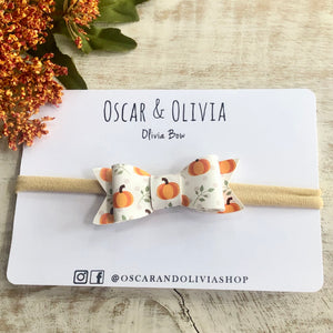 Olivia Bow - Harvest Pumpkins