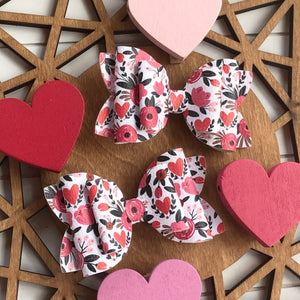 Double Bella Bow - Valentine Floral