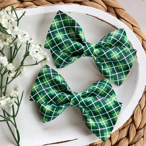 Evelyn Bow - St. Patrick's Plaid
