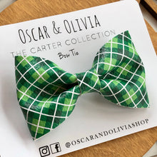Load image into Gallery viewer, Bow Tie - St. Patrick&#39;s Plaid
