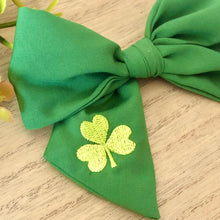 Load image into Gallery viewer, Kinsley Bow - Embroidered Shamrock
