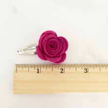 Load image into Gallery viewer, Large Rose Clip
