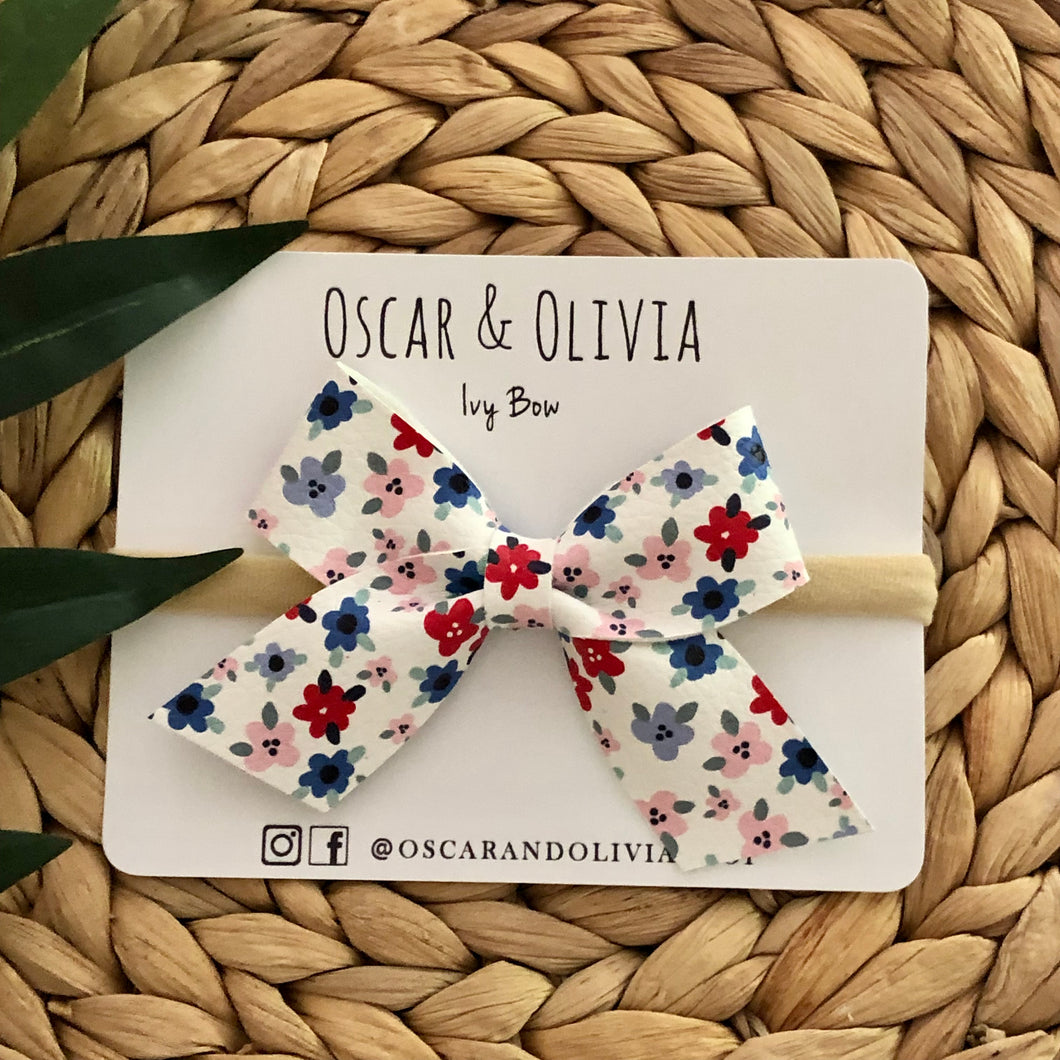 Ivy Bow - Independence Floral