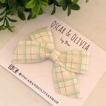 Load image into Gallery viewer, Ivy Bow - Vintage Gingham
