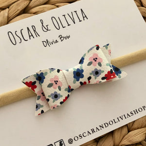 Olivia Bow - Independence Floral