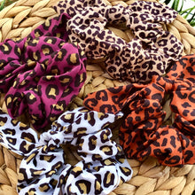 Load image into Gallery viewer, Scrunchies - Fall Animal Print
