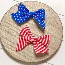 Load image into Gallery viewer, Fabric Bow - Stars &amp; Stripes Small
