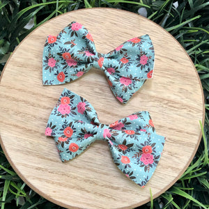 Evelyn Bow - Fall Teal Floral