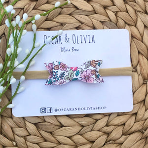 Olivia Bow - Drawn Flowers